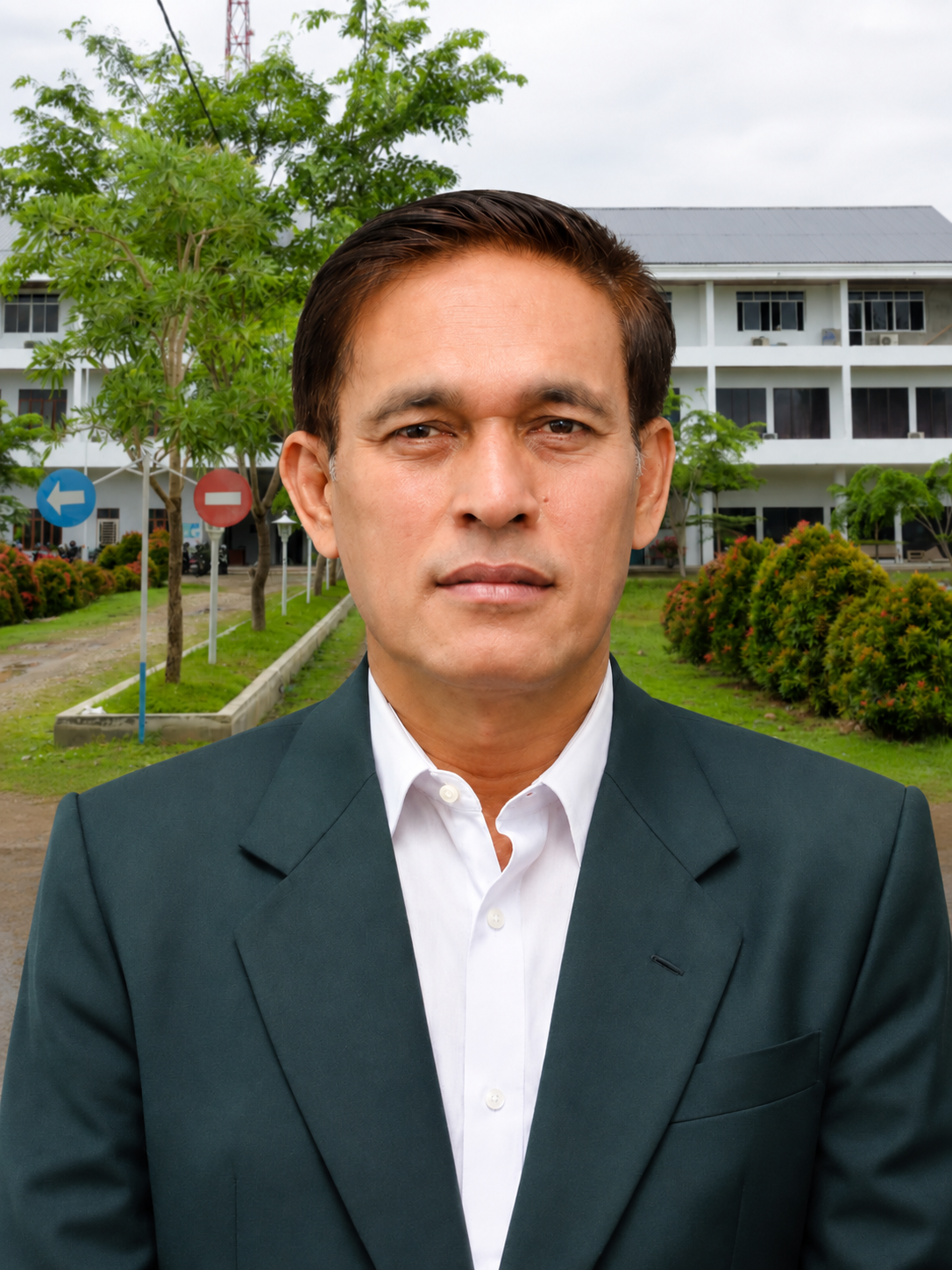 TEUKU YASMAN INAR