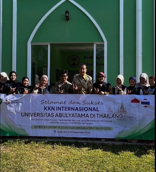 REKTOR UNAYA DEPAN KAMPUS